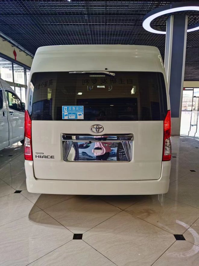 进口美版丰田海狮HIACE豪华商务车米乐 M6米乐(图1)