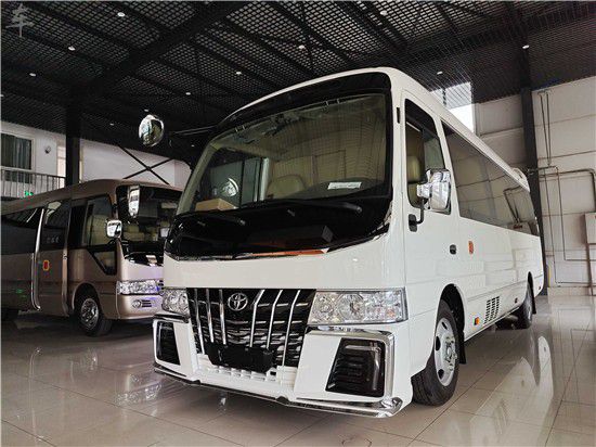 米乐M6 米乐丰田考斯特商务车 配置丰富舒适体验(图2)