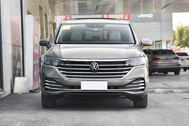 米乐M6 米乐别克GL8最大劲敌果然不一般不愧是豪华商务座舱设计让人心动(图2)