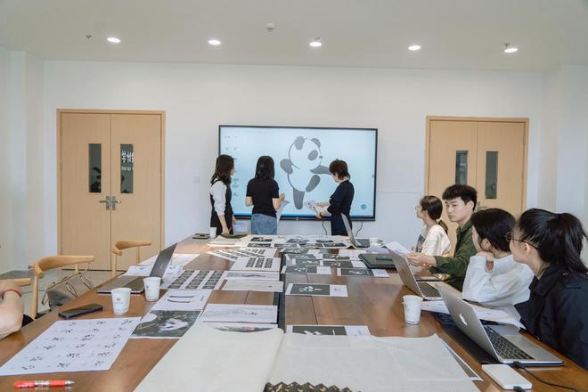 对话成都大运会官方体育图标设计团队揭秘“十八墨宝”背后的故事米乐 M6米乐(图2)