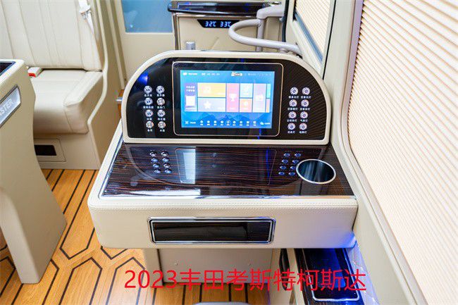 高端商务的主流车米乐 M6米乐型丰田柯斯达(图5)