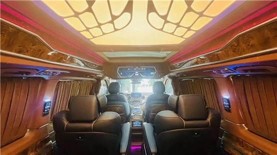 8月北京商米乐 M6米乐务车优惠车型奔驰V260高顶车(图6)