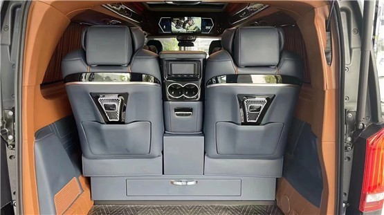 8月北京商米乐 M6米乐务车优惠车型奔驰V260高顶车(图7)