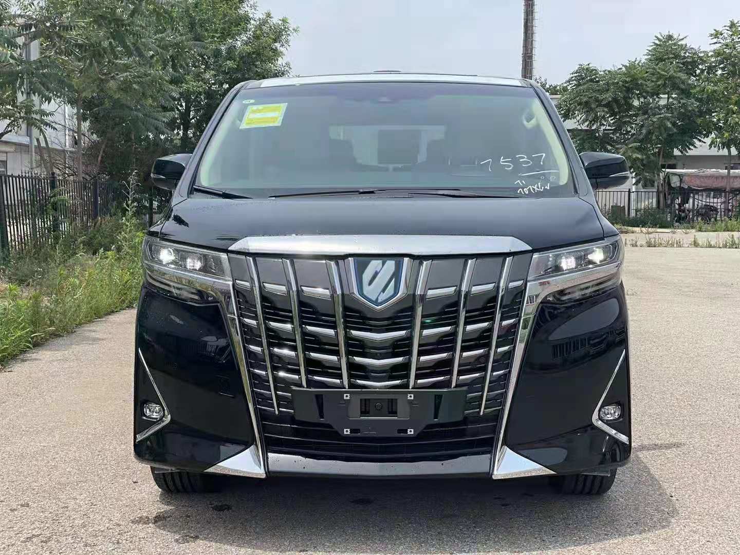 米乐 M6米乐2023款丰田埃尔法商务车 舒适豪华旗舰车型(图1)