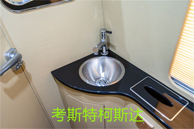 米乐M6 米乐丰田考斯特改装商务车采用五档手动变速箱(图6)