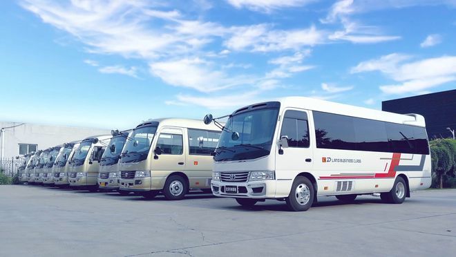 丰田考斯特1米乐 M6米乐2座多少钱有哪些配置(图1)