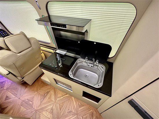 米乐 M6米乐丰田考斯特6座商务头等舱报价现车(图4)