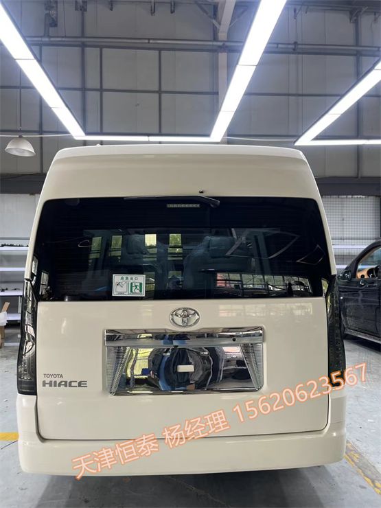 米乐 M6米乐23款丰田海狮35排量半隔断定制商务车(图5)