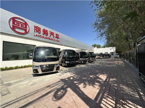 新款米乐M6 米乐丰田考斯特40 v6豪华商务车报价(图1)
