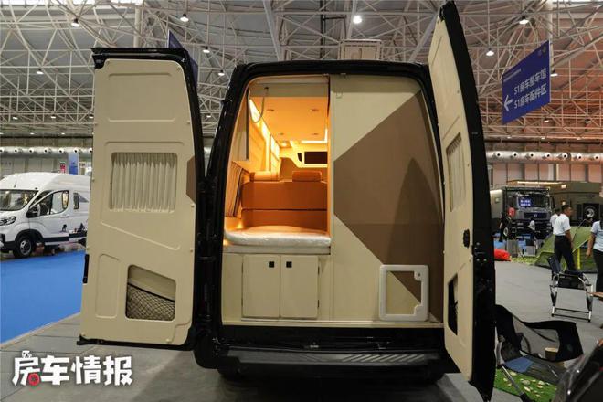 适合小公司米乐M6 米乐用的B型房车6座设计有航空座椅接待有面子还能住宿(图6)