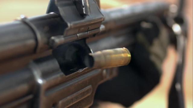 它是第一款真正意义上的突击步枪 对后来的设计产生了深远影响米乐 M6米乐(图3)