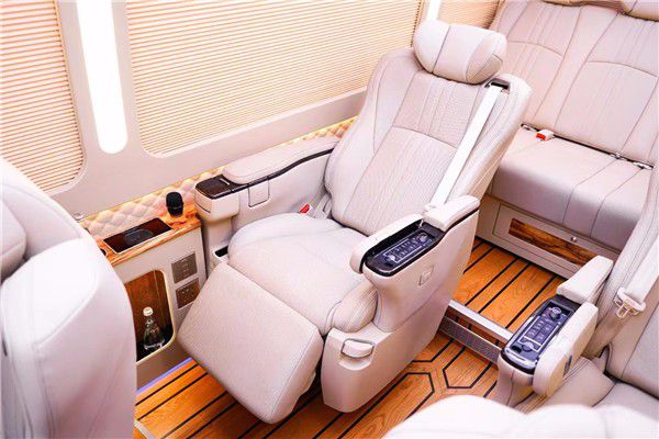 一汽丰田考斯特9座报米乐 M6米乐价 丰田考斯特商务车(图7)