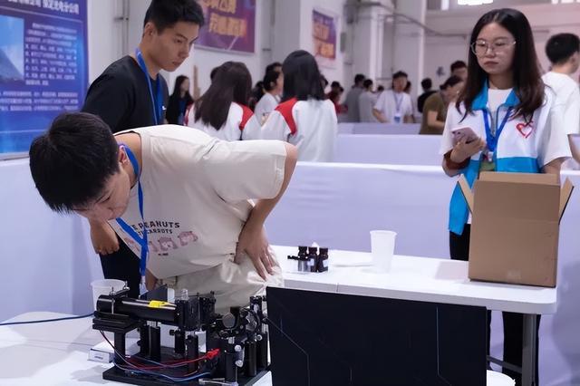 第十一届全国大学生光电设计竞赛东北区赛在长春举行米乐 M6米乐(图2)