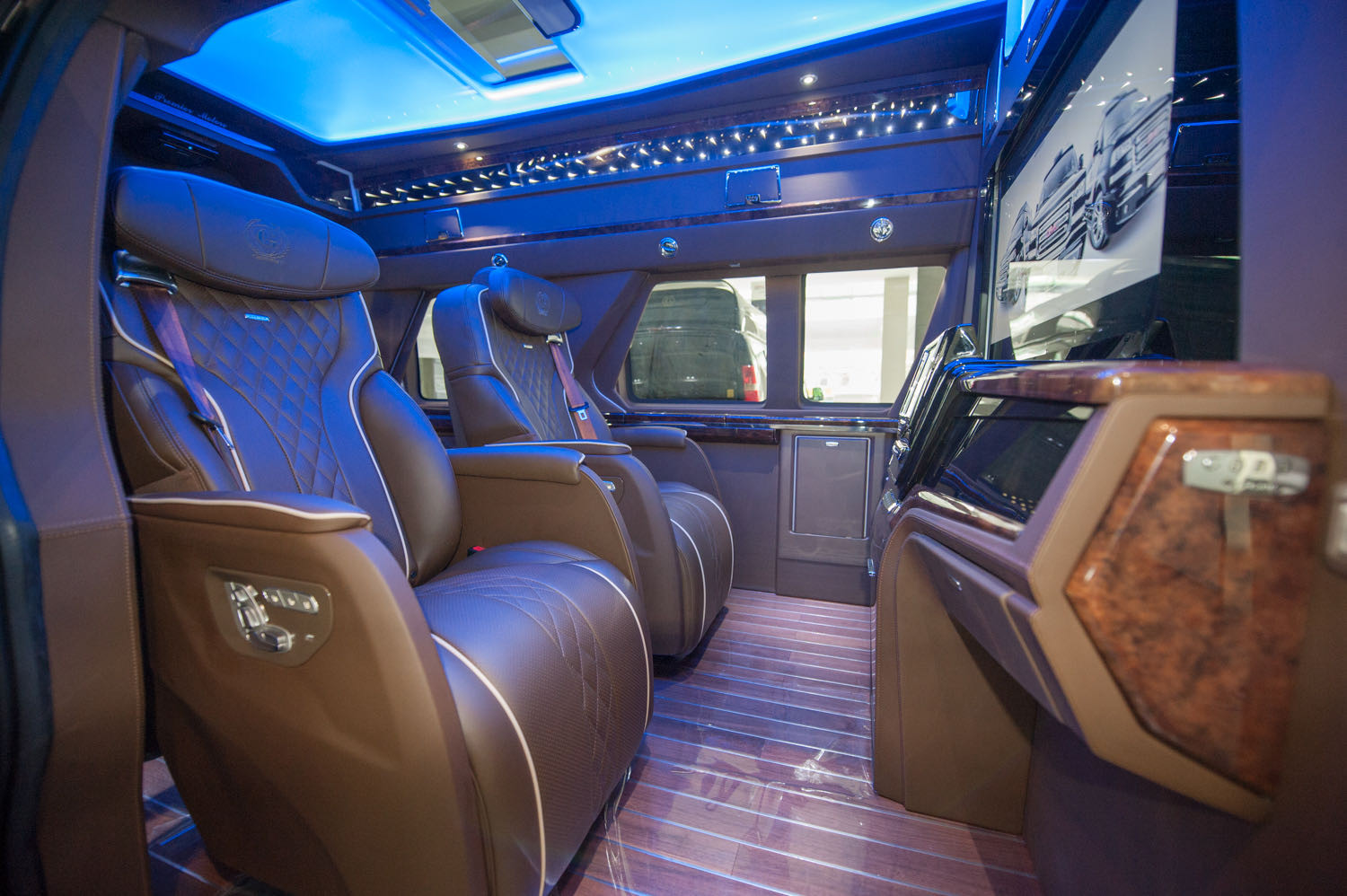 米乐 M6米乐2021新款GMC商务车价格G660低顶款预定(图4)