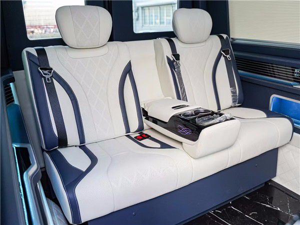米乐 M6米乐进口奔驰斯宾特7座价格奔驰大型商务车(图6)