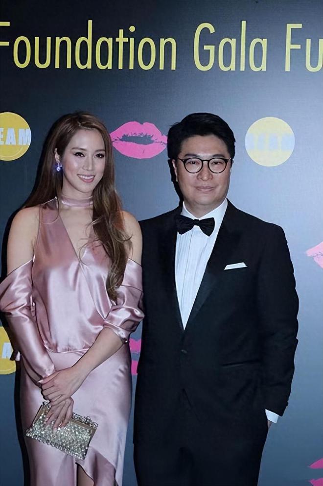 徐子淇有阔太其中却不会穿一身粉裙设计浮夸失身份太显廉价米乐M6 米乐(图1)