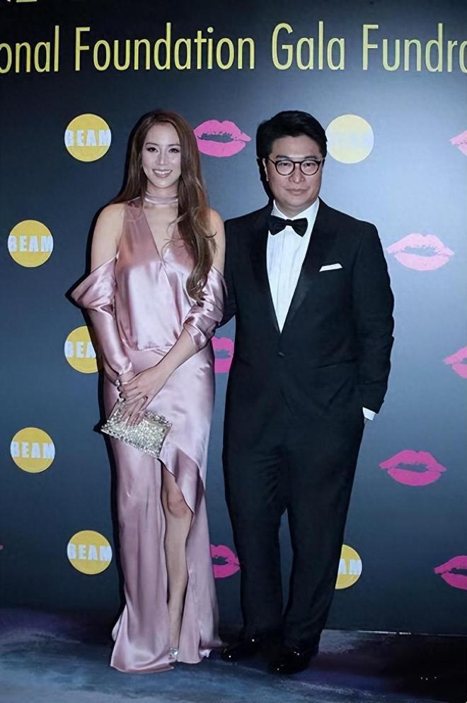 徐子淇有阔太其中却不会穿一身粉裙设计浮夸失身份太显廉价米乐M6 米乐(图6)