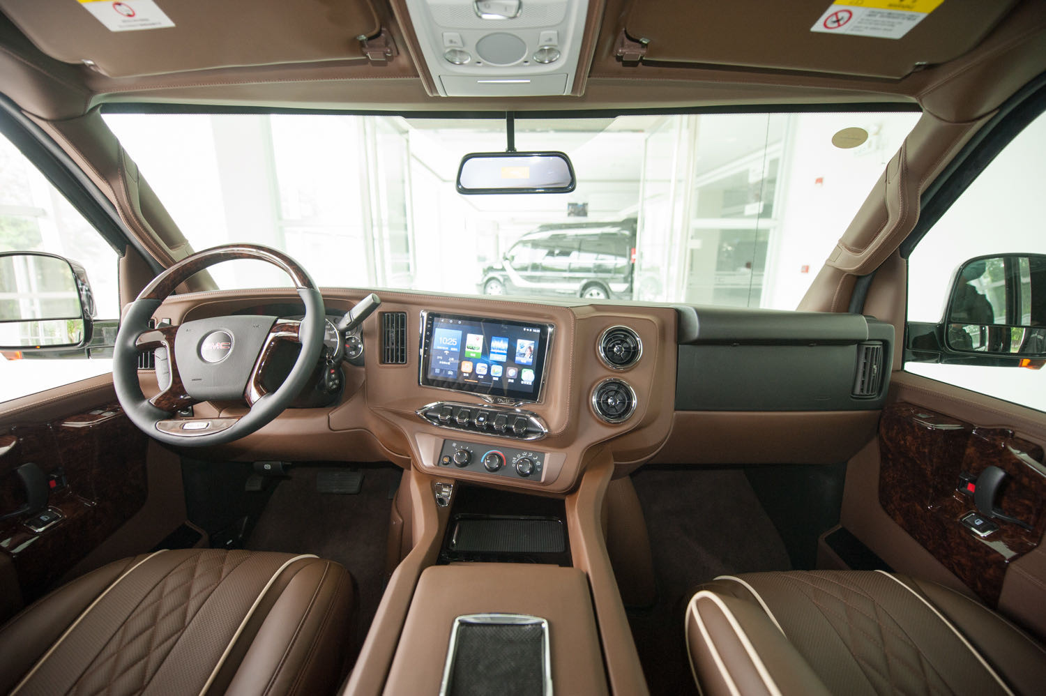 G米乐 M6米乐MC商务车低顶进口通用G650新款预定(图6)