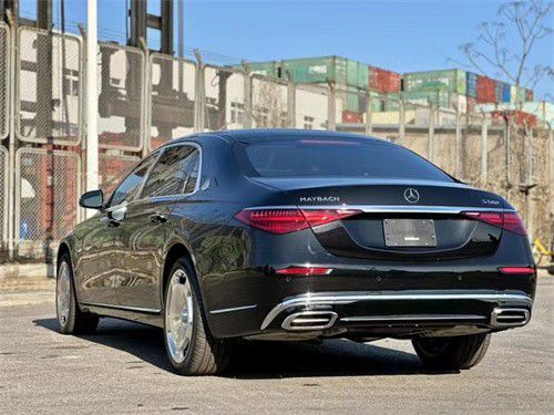 2米乐 M6米乐3款奔驰迈巴赫S580极度奢华商务座驾(图7)