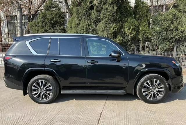 2023款雷克萨斯LX600现车畅销商务典范米乐 M6米乐(图2)