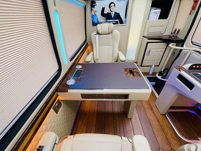 米乐 M6米乐原装进口考斯特中巴车11座 考斯特厂家(图3)