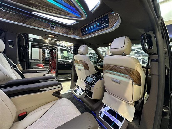 米乐M6 米乐奔驰进口商务车V250改装价格 现车图片(图12)