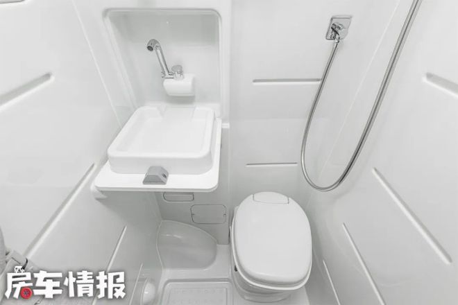 喜欢米乐M6 米乐B型房车的看这里！推荐三款设计独特的全新车型3198万起(图47)