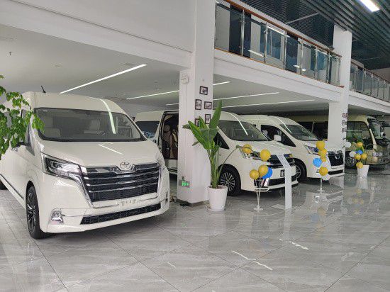 2023款丰田海狮内饰最新设计七座到店米乐 M6米乐(图2)