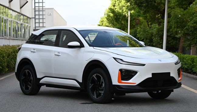 米乐 M6米乐哪吒 X 全新 SUV 外观设计效果图公布前脸霸气(图1)