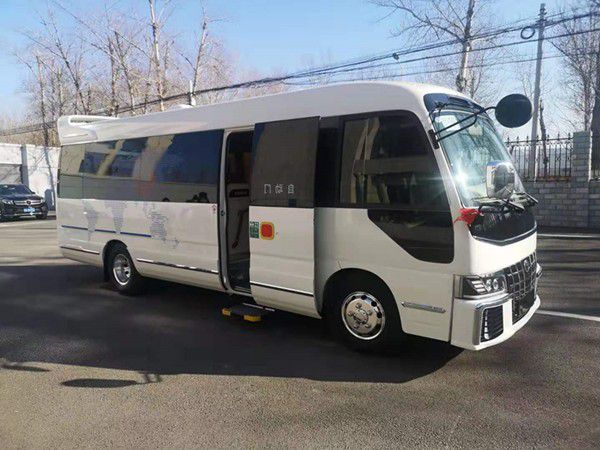 米乐 M6米乐丰田考斯特(7座房车)报价及参数图片(图1)