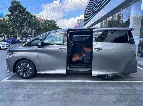 24款丰田埃尔法和威尔法顶级米乐M6 米乐商务车现车(图1)