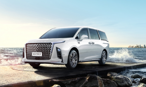 米乐M6 米乐7座商务车哪款好？上汽大通MAXUS G90和别克GL8怎么选？看完！(图1)