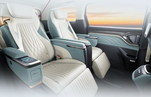 米乐M6 米乐7座商务车哪款好？上汽大通MAXUS G90和别克GL8怎么选？看完！(图3)