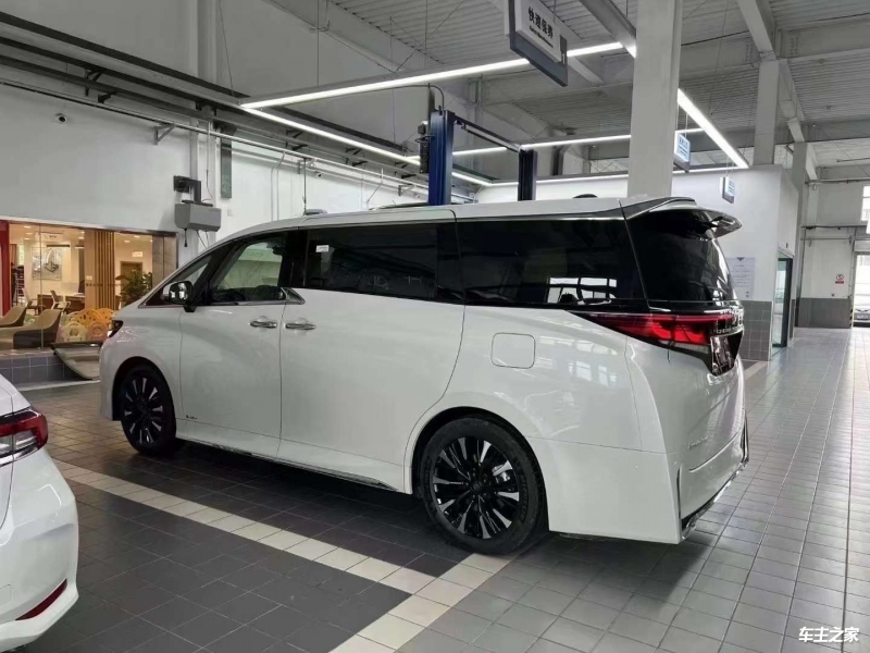 米乐 M6米乐进口威尔法商务车试驾感受(图3)