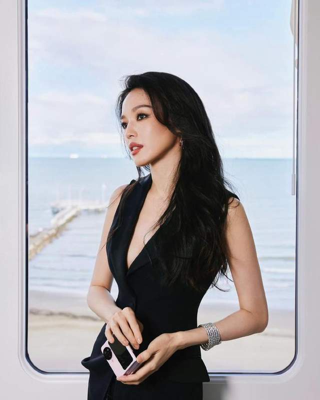 时尚与商务双通道OPPO Fi米乐M6 米乐nd N3系列圈粉王石舒淇质感拉满(图6)