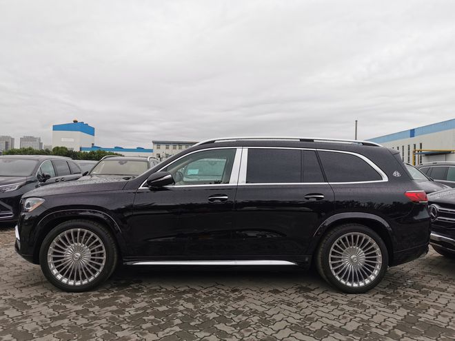 迈巴赫GLS600顶级四座豪华商务座舱米乐 M6米乐(图3)