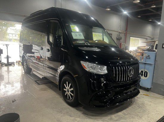 米乐 M6米乐奔驰斯宾特山西大佬们的钟爱商务车(图1)