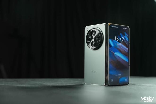 OPPO Find N3评测：内外合米乐 M6米乐一 独立安全芯片 更好用的新一代商务折叠屏(图1)
