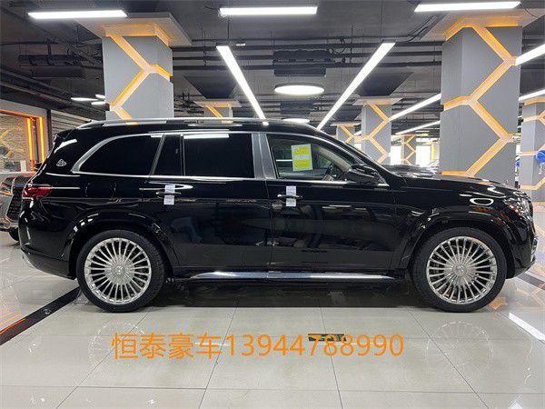 米乐 M6米乐迈巴赫GLS600商务版现车220万起售(图1)