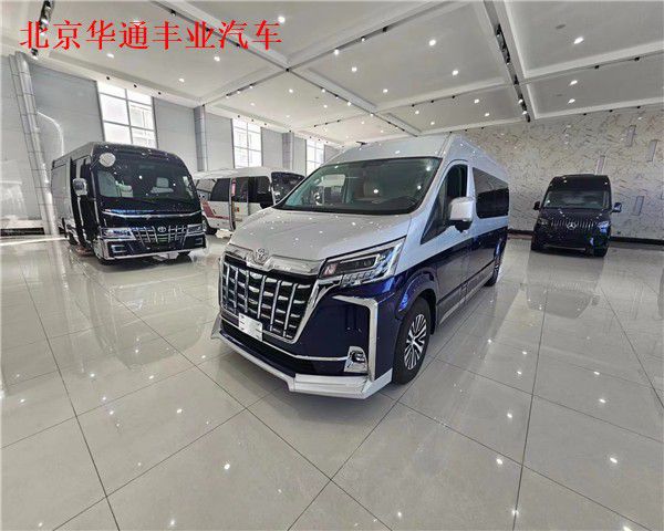 米乐M6 米乐丰田海狮6座蓝牌商务车 有独立卫生间(图1)