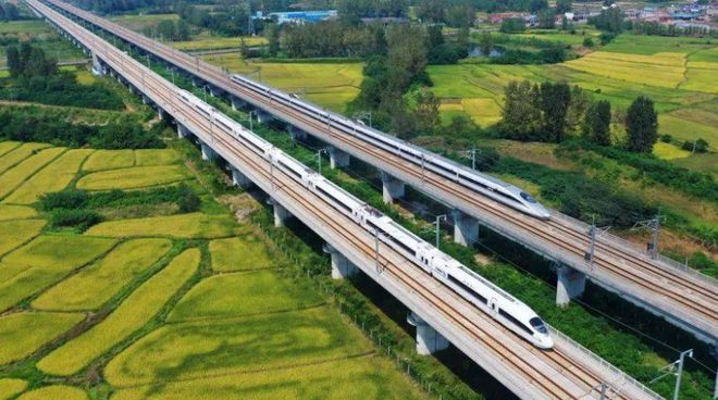 这座超级大桥长1729公里串接米乐 M6米乐江苏三座地级市设计时速350公里(图4)