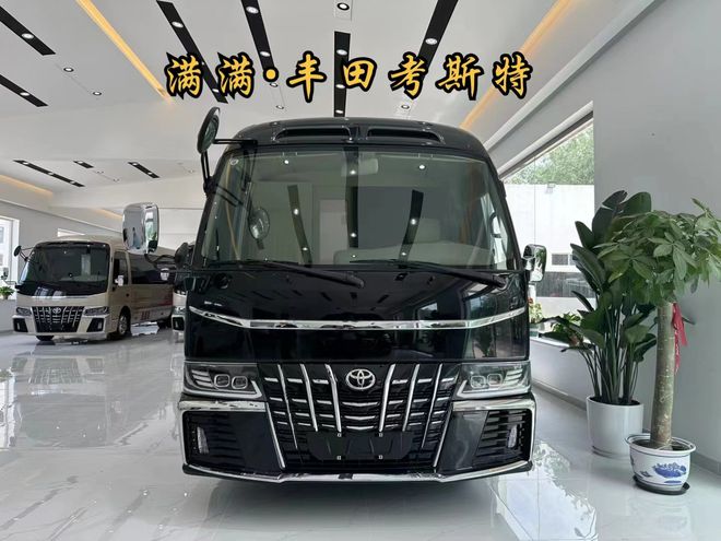 40V6丰田考斯特黑武士12座商务报价(图1)