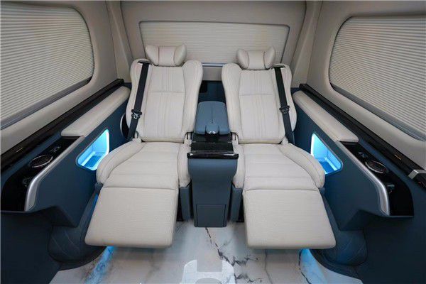 丰田海狮新款35价格V6海狮面包商务车(图5)