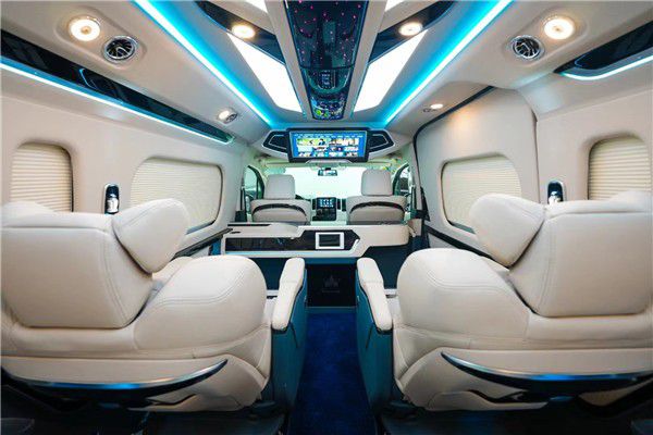 丰田海狮纯进口面包车 海狮高端商务MPV(图3)