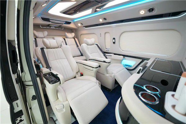 丰田海狮蓝牌9座商务车 C1照就能开(图5)