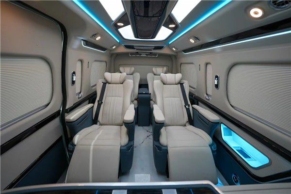 中东版丰田海狮35六缸企业版商务车(图3)