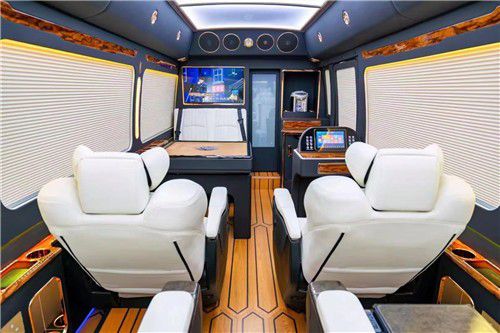 丰田考斯特12座商务车VIP头等舱商务车(图7)