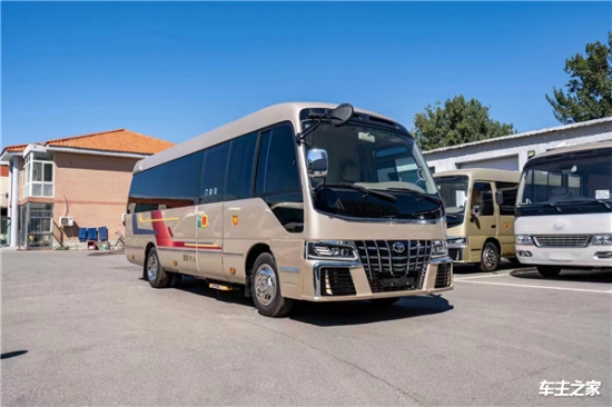 考斯特16座多少钱 丰田考斯特1座商务车(图2)