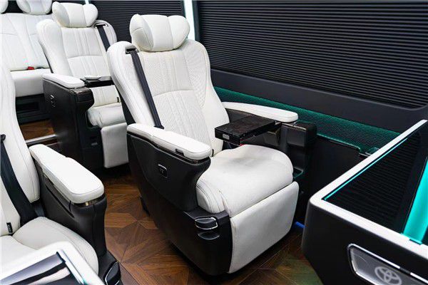 考斯特商务车9座价格 丰田考斯特多少钱(图5)