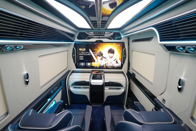2024款奔驰斯宾特商务车配置解析(图3)